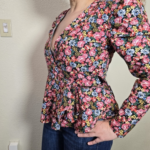 Asos Blouse Size 4 pink  Floral Long Balloon Sleeve V-neck - Picture 6 of 10
